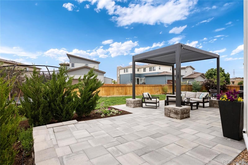 10051 Truckee St, Commerce City, CO 80022