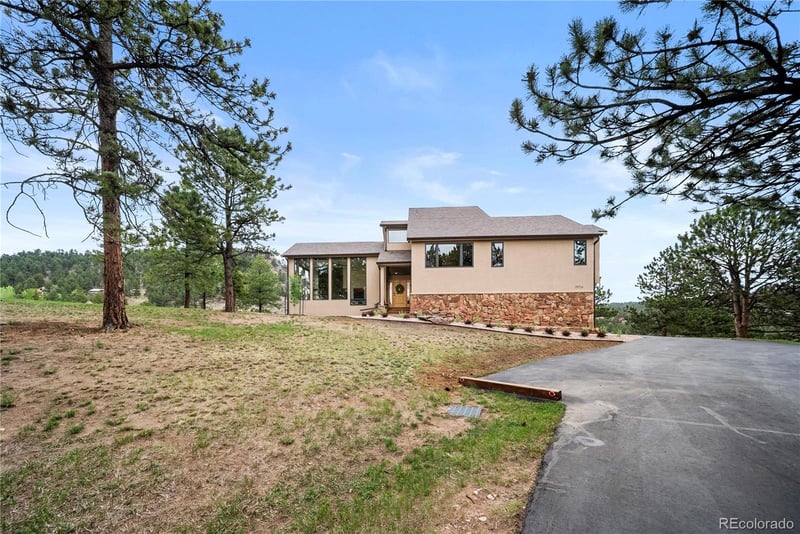 25734 Bristlecone Ct, Golden, CO 80401
