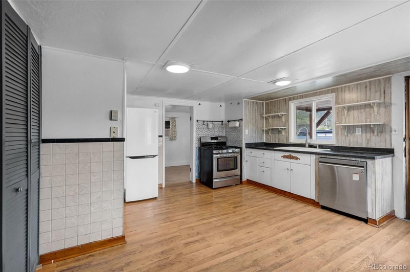 548 3rd St, Salida, CO 81201
