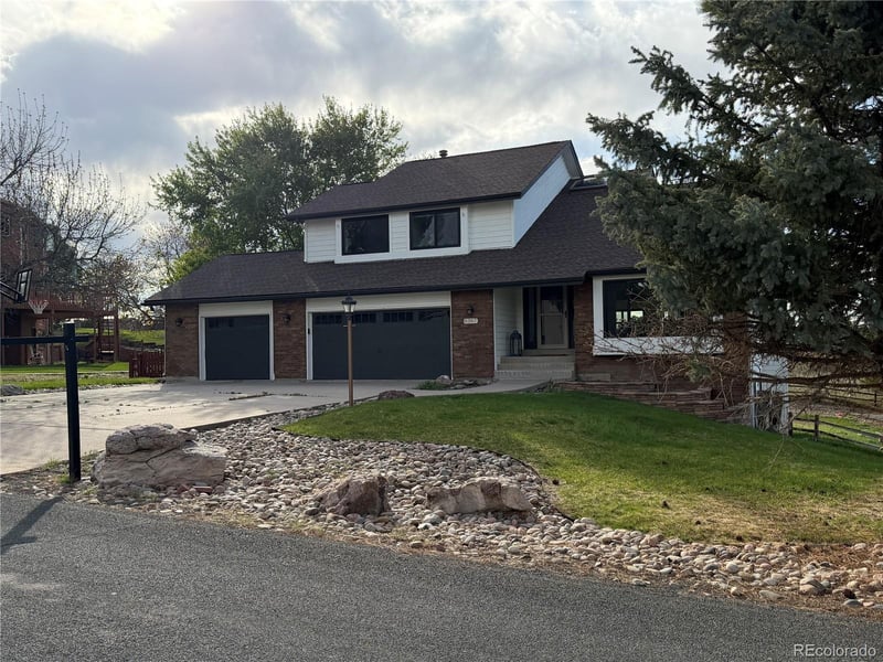 6367 Arapahoe Ct, Parker, CO 80134