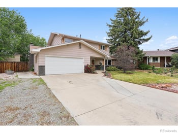 24 University Cir, Longmont, CO 80503