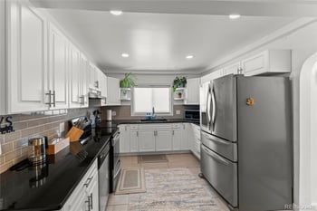 2706 Pikes Peak Ave, Colorado Springs, CO 80904