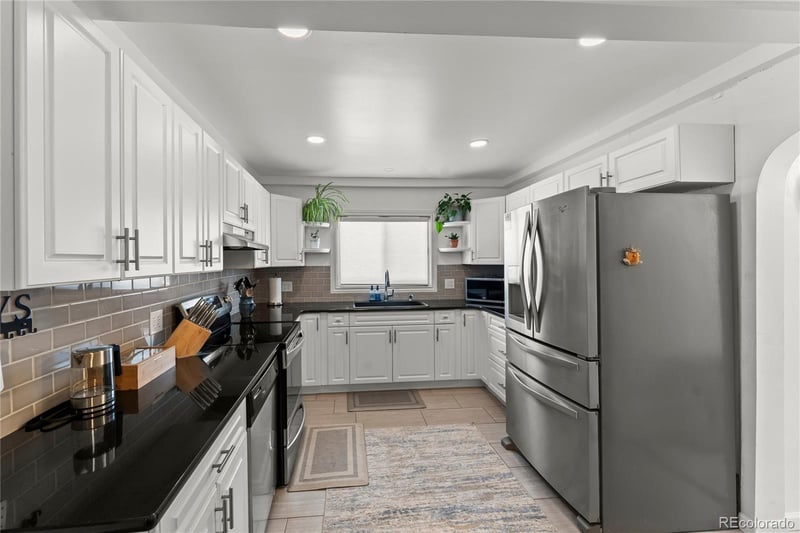 2706 Pikes Peak Ave, Colorado Springs, CO 80904