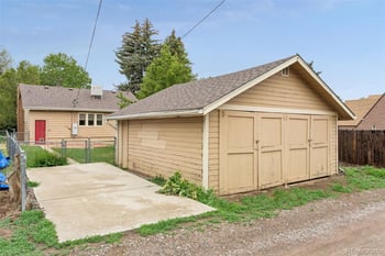 3216 Grant St, Englewood, CO 80113