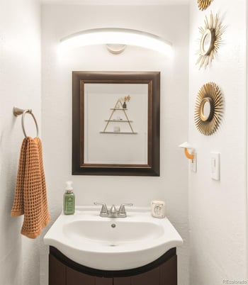 16930 Stanford Ave, Aurora, CO 80015