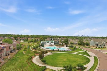 6907 W Jewell Dr, Lakewood, CO 80227