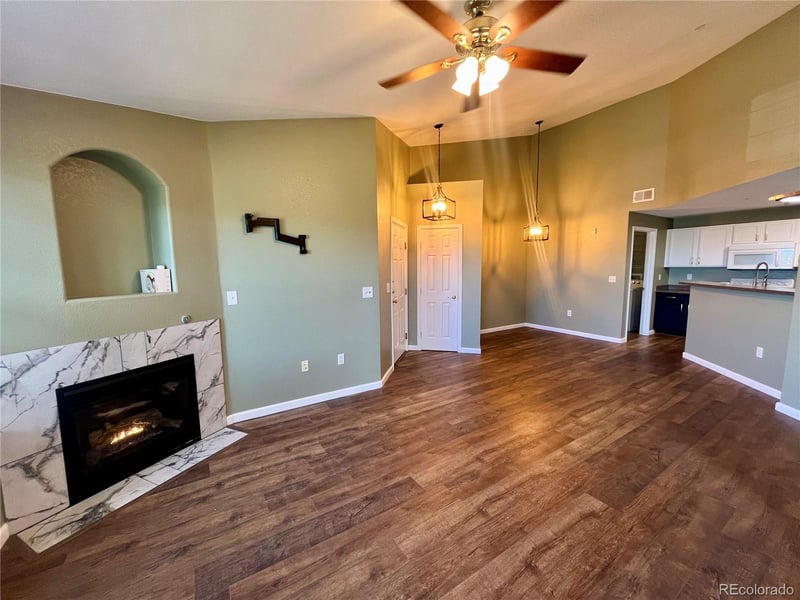 5694 Gibralter Way #306, Aurora, CO 80019