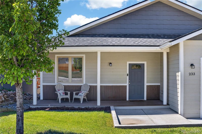 233 Roan Ct, Silt, CO 81652