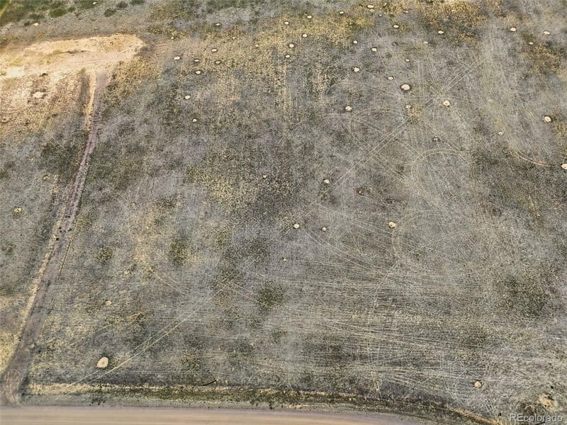 8 Timberlake Ct, Byers, CO 80103