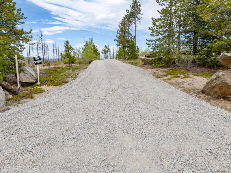 805 Meadows Dr, Drake, CO 80515