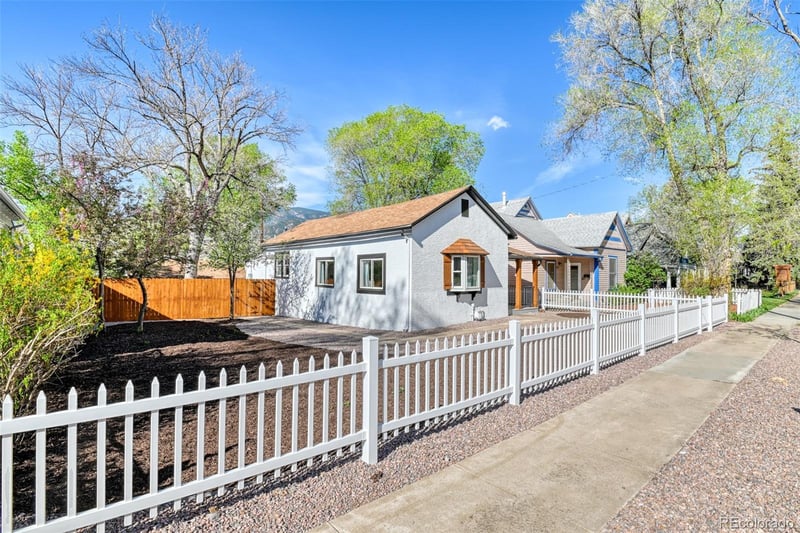 2315 Kiowa St, Colorado Springs, CO 80904