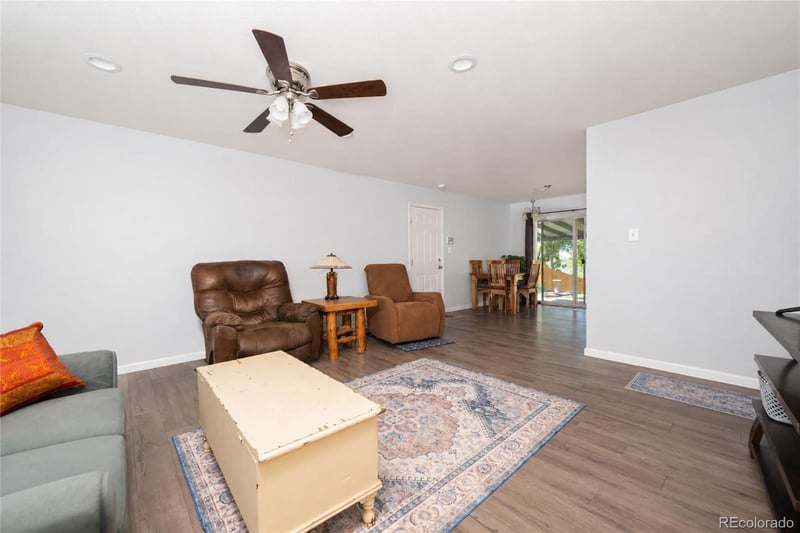1634 Kodiak Dr, Colorado Springs, CO 80910