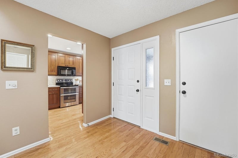 1304 Briar Cir, Highlands Ranch, CO 80126
