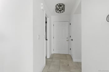 20 Nome St #B, Aurora, CO 80012