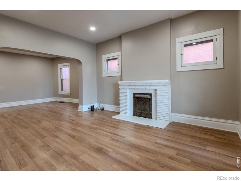 342 Lincoln St, Denver, CO 80209