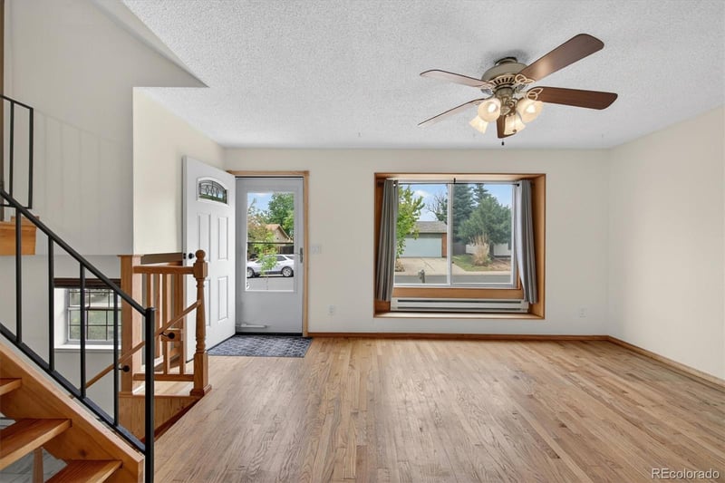 1313 Zeno St, Aurora, CO 80017