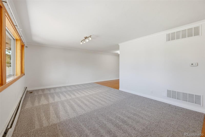 1780 104th Pl, Northglenn, CO 80234