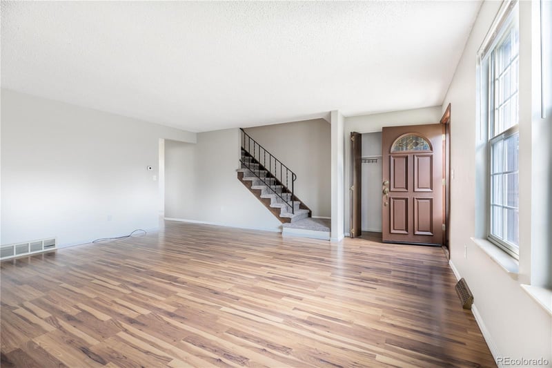 6547 Portland Ave, Littleton, CO 80128