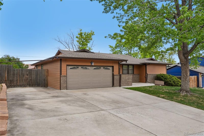 11040 Acoma St, Northglenn, CO 80234