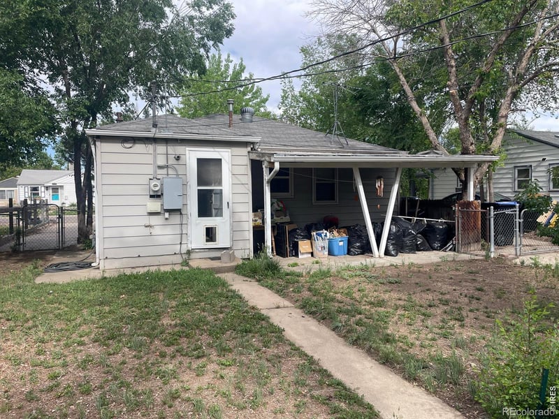 5540 Otis Ct, Arvada, CO 80002