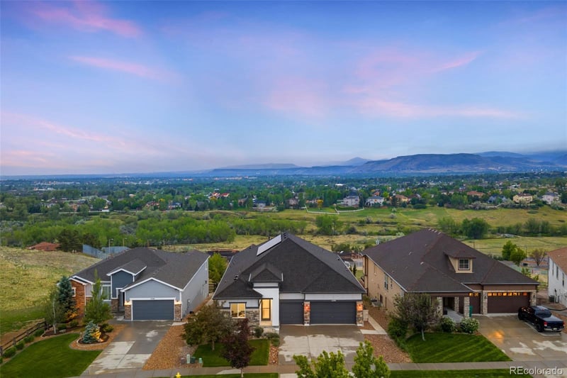 15798 83rd Ave, Arvada, CO 80007