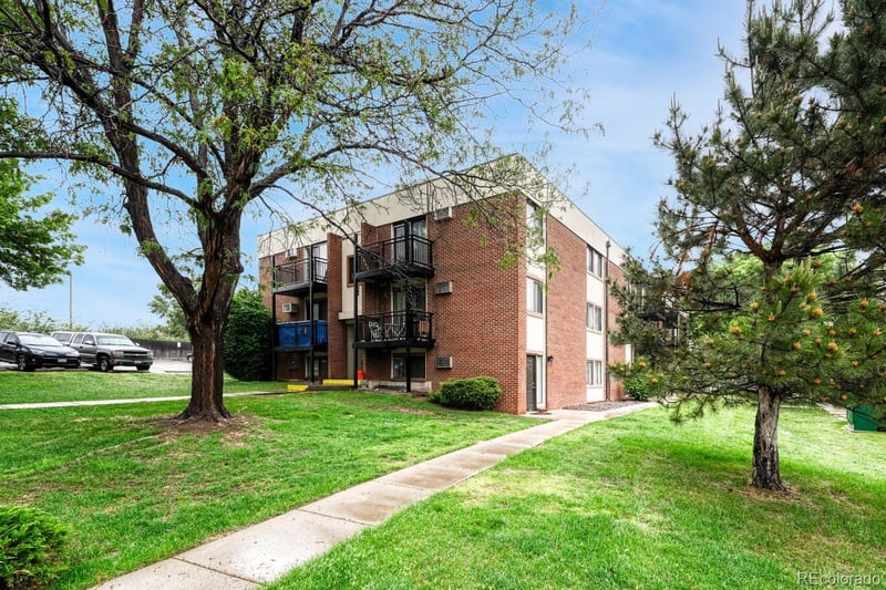 5995 Hampden Ave #22H, Denver, CO 80227