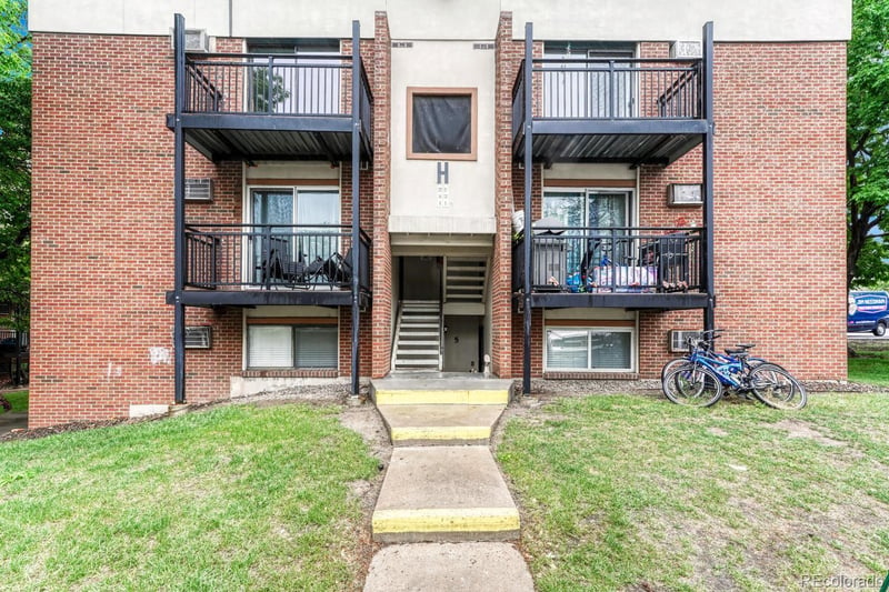 5995 Hampden Ave #22H, Denver, CO 80227