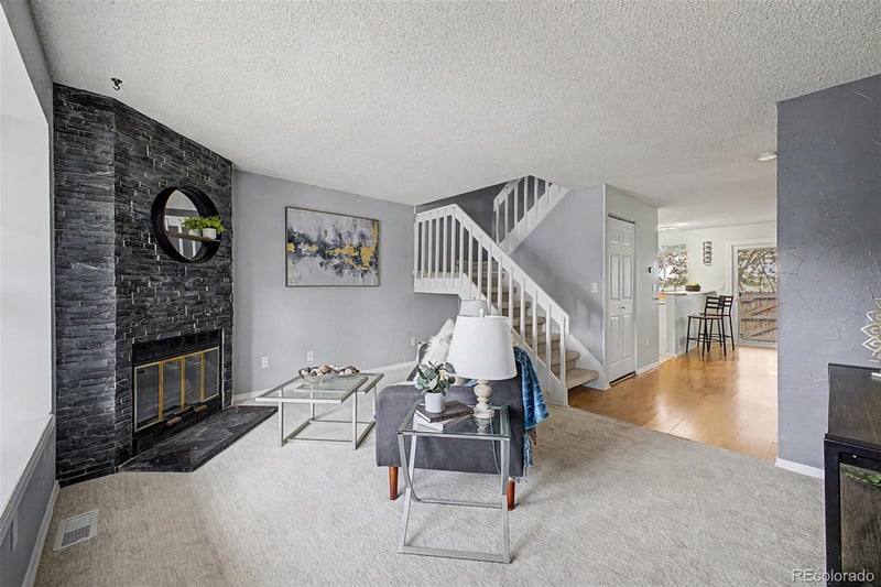 17457 Rice Cir #B, Aurora, CO 80015