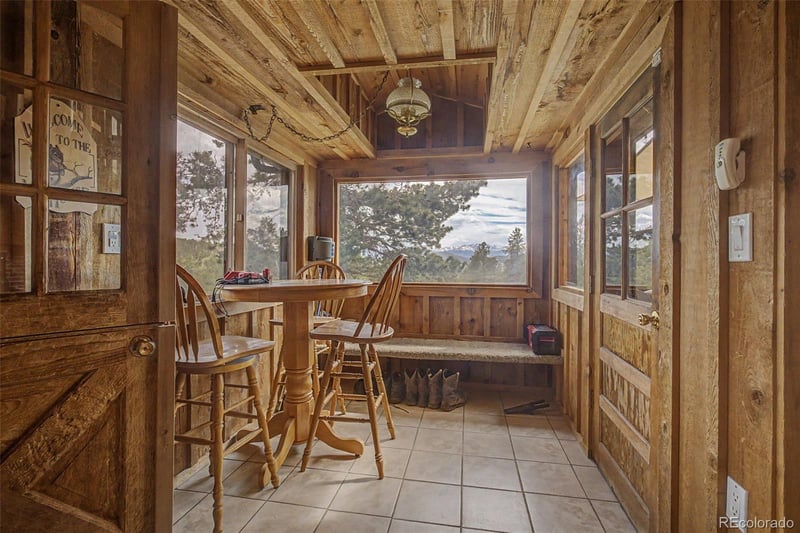 26 Howe Ct, Black Hawk, CO 80422