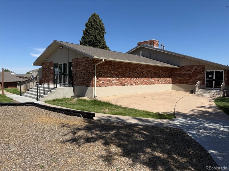 9018 Mansfield Ave, Denver, CO 80237