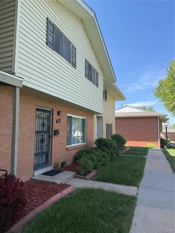 9018 Mansfield Ave, Denver, CO 80237