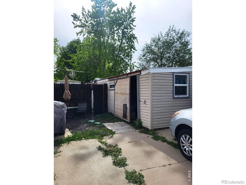 9069 Mandel St, Denver, CO 80260