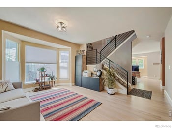 3921 Florentine Dr, Longmont, CO 80503