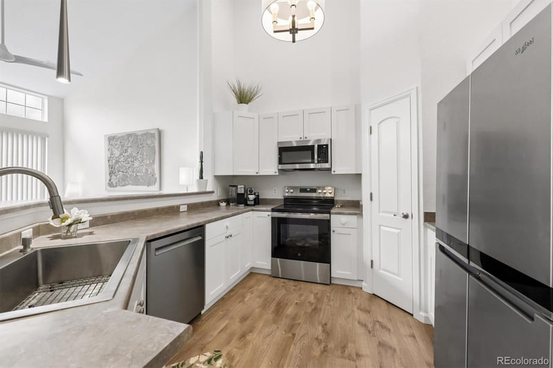 8645 Gold Peak Pl #E, Highlands Ranch, CO 80130