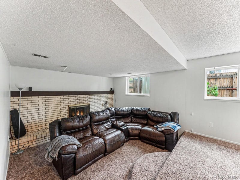13397 67th Dr, Arvada, CO 80004