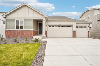 4324 Gozzer Ranch Dr, Elizabeth, CO 80107