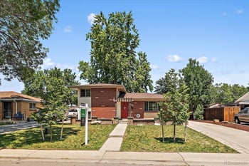 12303 E Park Lane Dr, Aurora, CO 80011