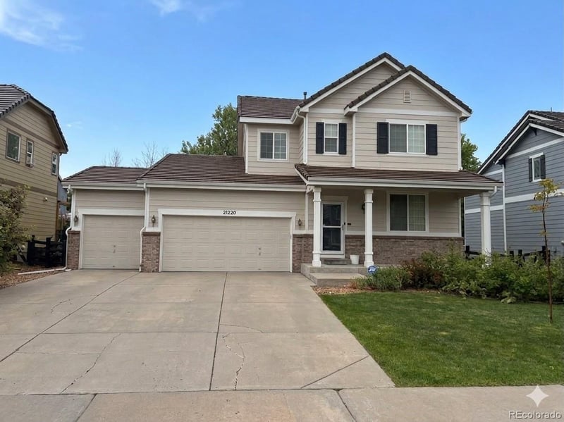 21220 Bellewood Dr, Centennial, CO 80015