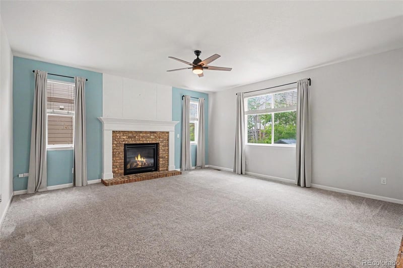 21220 E Bellewood Dr, Centennial, CO 80015