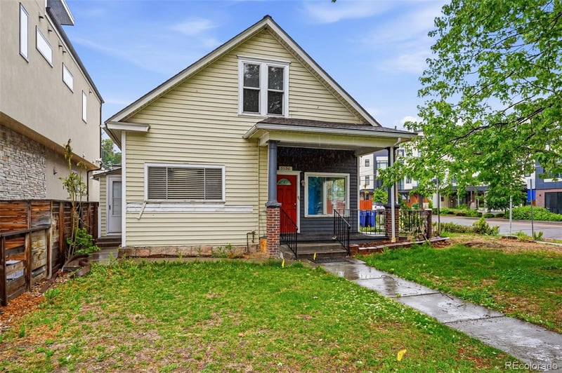 5596 Sycamore St, Littleton, CO 80120