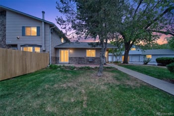 92 Newark St #A, Aurora, CO 80012