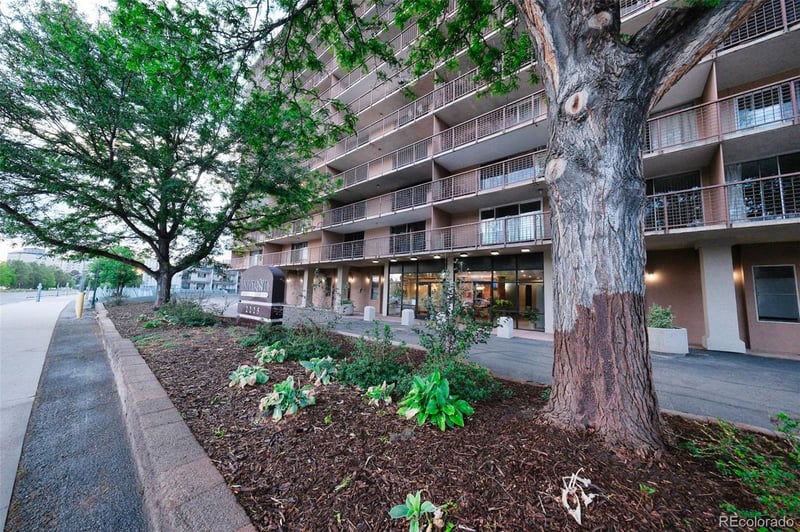 2225 Buchtel Blvd #312, Denver, CO 80210