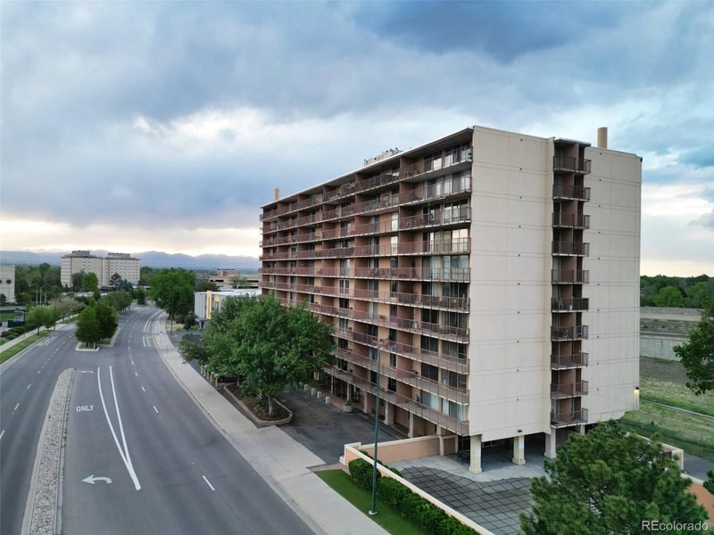 2225 Buchtel Blvd #312, Denver, CO 80210
