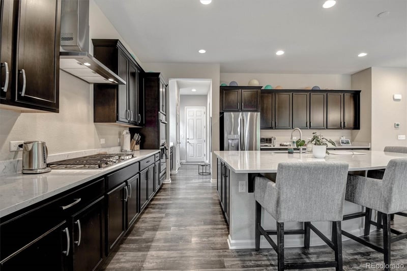 881 Flora View Dr, Erie, CO 80516