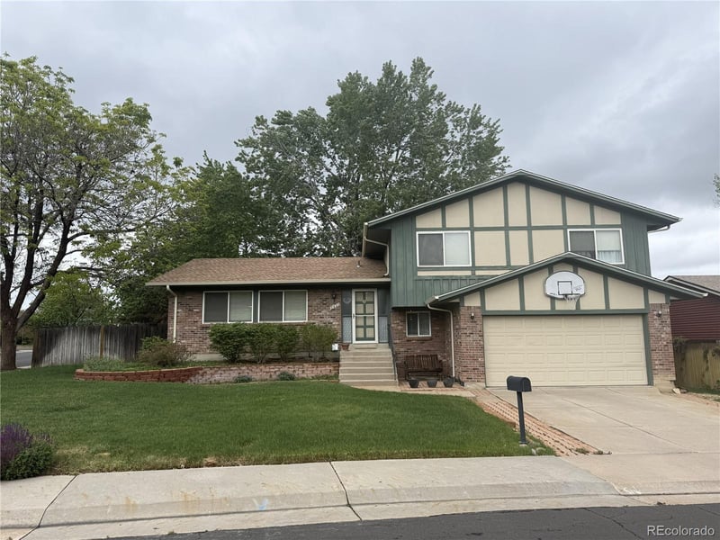 2637 Salida St, Aurora, CO 80013