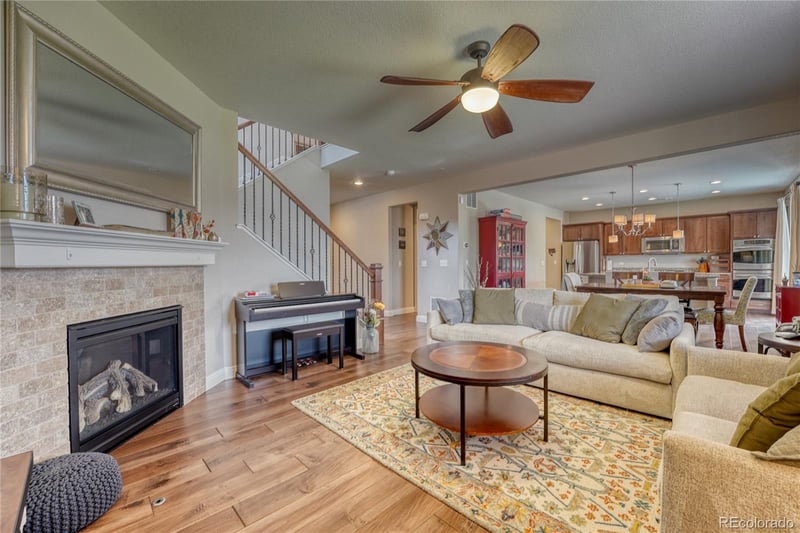 6641 Kellerman Way, Aurora, CO 80016
