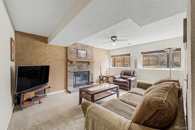 648 Ridgeglen Way, Highlands Ranch, CO 80126