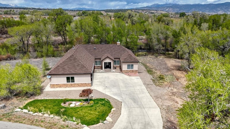 1113 Little River Ln, Poncha Springs, CO 81242