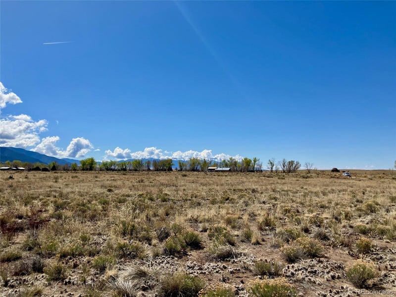 380 Charolais Trl, Crestone, CO 81131