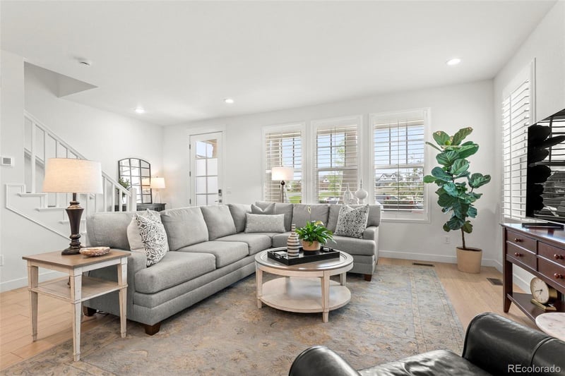 176 Ash Cir, Erie, CO 80516